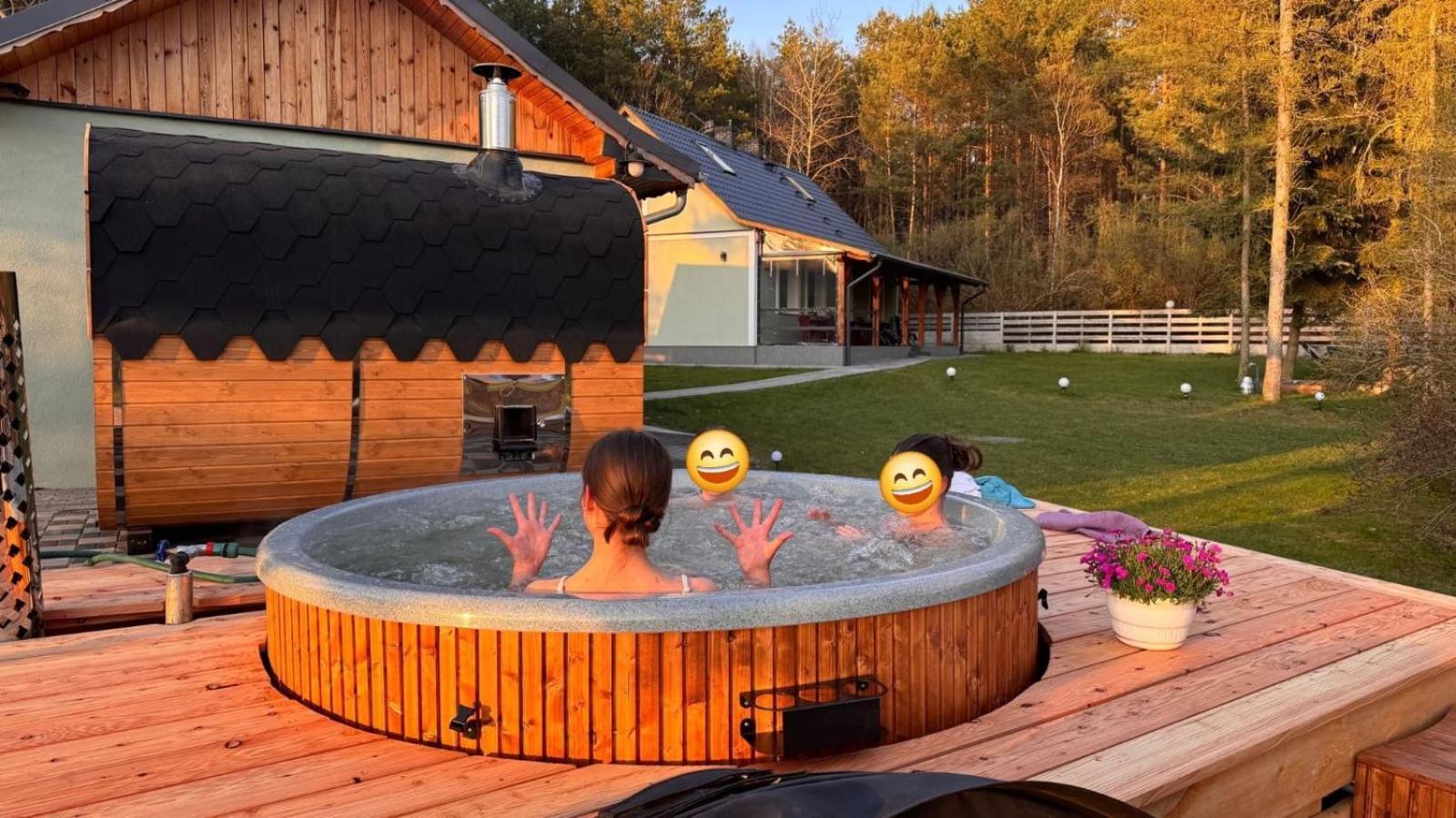 Agroturystyka Plener Miedzichowo Luaran gambar
